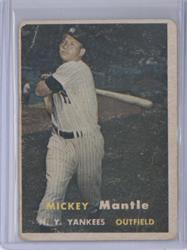 Topps Mickey Mantle