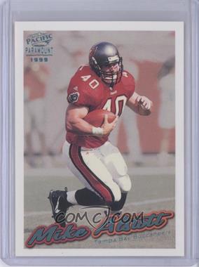 1999 Pacific Paramount Platinum Blue #226 - Mike Alstott - Courtesy of COMC.com