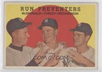 Run Preventers (Gil McDougald, Bob Turley, Bobby Richardson) (grey back)