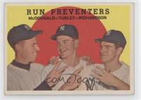 Run Preventers (Gil McDougald, Bob Turley, Bobby Richardson) (grey back)