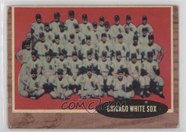 1962 Topps - [Base] #113.2 - Chicago White Sox Team (Green Tint) [Good to VG‑EX]