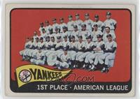 New York Yankees Team [Good to VG‑EX]