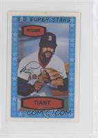 Luis Tiant