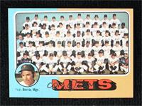 Team Checklist - New York Mets Team, Yogi Berra