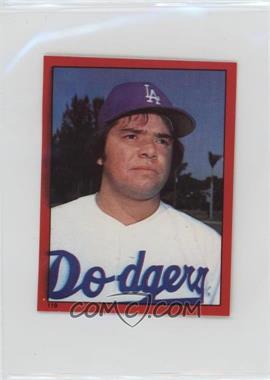 1982 Topps Album Stickers - [Base] #119 - Fernando Valenzuela