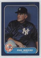 Phil Niekro [EX to NM]