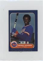Dwight Gooden (Copyright by Mets Logo)