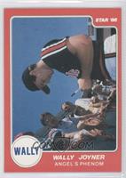 Wally Joyner (Signing autographs)