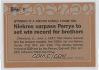 Record Breakers - Phil Niekro, Joe Niekro