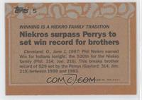 Record Breakers - Phil Niekro, Joe Niekro