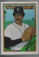 Willie Hernandez [Noted]