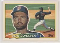 Bert Blyleven (B* on Back) [EX to NM]