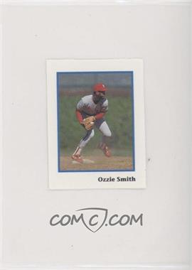 1990 Publications International Stickers - Cut Singles #_OZSM.2 - Ozzie Smith (Fielding)