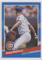 Greg Maddux (Right Border has Yellow Stripes) [EX to NM]