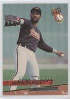 Harold Baines [EX to NM]