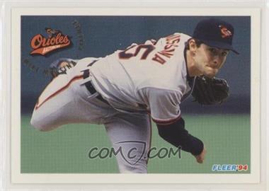 1994 Fleer - [Base] #12 - Mike Mussina [EX to NM]