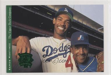 1994 Upper Deck Iooss Collection All-Star Jumbos - [Base] #32 - Ramon Martinez, Orel Hershiser (Posed with Pedro Martinez)