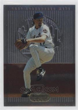 1995 Bowman's Best - Red #40 - Bret Saberhagen