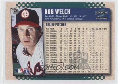 1995 Score - [Base] - Platinum Team Set #29 - Bob Welch - Courtesy of COMC.com