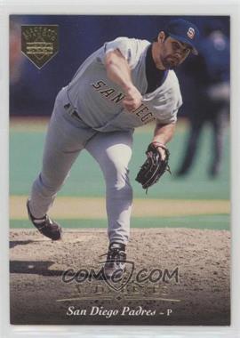 1995 Upper Deck - [Base] - Electric Diamond Gold #134 - Andy Benes