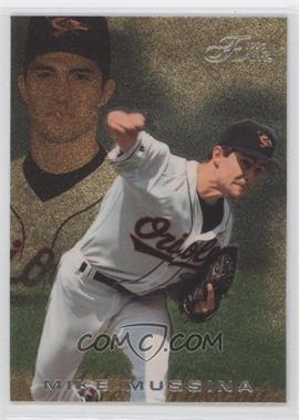 1996 Flair - [Base] - Gold #9 - Mike Mussina