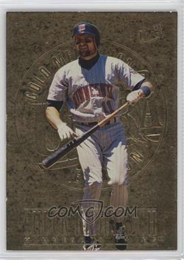 1996 Fleer Ultra - [Base] - Gold Medallion Edition #89 - Chuck Knoblauch