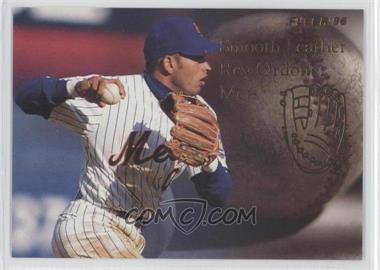 1996 Fleer Update - Smooth Leather #8 - Rey Ordonez