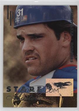 1996 Leaf Preferred - Stare Masters #12 - Mike Piazza /2500 [EX to NM]