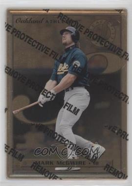 1996 Leaf Preferred - Steel - Gold #14 - Mark McGwire