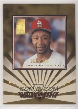 1997 Donruss Elite - Passing the Torch #10.1 - Ozzie Smith /1500