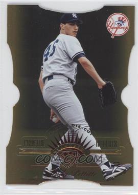 1997 Leaf - [Base] - Die-Cut Fractal Matrix #136 - Andy Pettitte