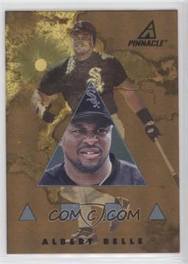 1997 New Pinnacle - [Base] - Museum Collection #193 - Aura - Albert Belle