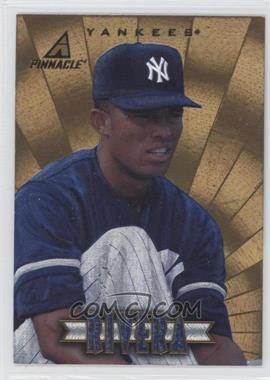 1997 New Pinnacle - [Base] - Museum Collection #87 - Mariano Rivera