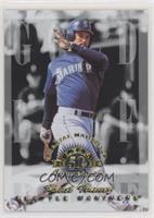 Gold Leaf Rookie - Raul Ibanez (Plastic) [EX to NM] #/3,050