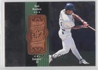 Raul Mondesi #/9,000