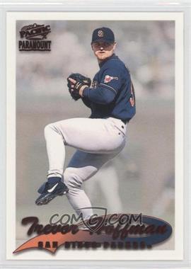 1999 Pacific Paramount - [Base] - Red #200 - Trevor Hoffman