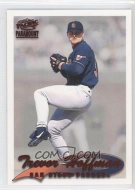 1999 Pacific Paramount - [Base] - Red #200 - Trevor Hoffman