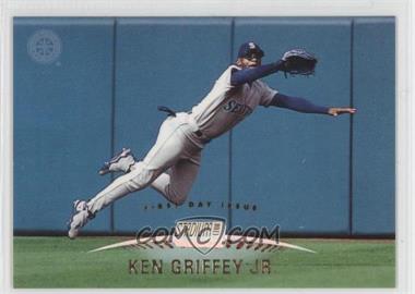 1999 Topps Stadium Club - [Base] - First Day Issue #200 - Ken Griffey Jr. /200