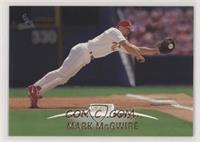 Mark McGwire [EX to NM]