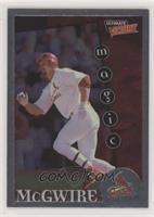 Mark McGwire [EX to NM]