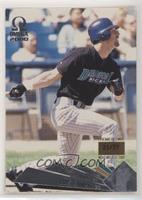 Luis Gonzalez #/77