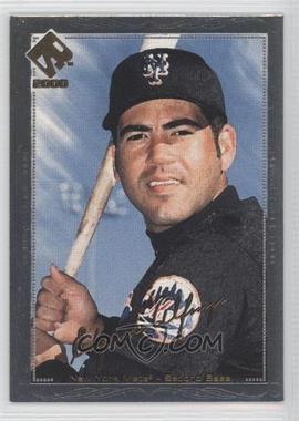 2000 Pacific Private Stock - [Base] - Silver Portraits #90 - Edgardo Alfonzo /199