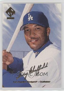 2000 Pacific Private Stock - [Base] #76 - Gary Sheffield