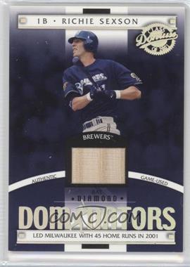 2001 Donruss Class Of 2001 - Dominators - Materials #DM-25 - Richie Sexson /725