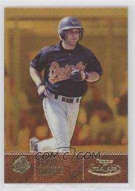 2001 Topps Gold Label - [Base] - Class 2 Gold #111 - Brian Roberts /69