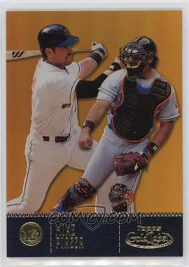 2001 Topps Gold Label - [Base] - Class 3 Gold #75 - Mike Piazza /299