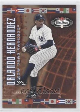 2002 Fleer Box Score - [Base] #208 - International Road Trip - Orlando Hernandez /2950