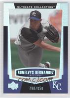 Runelvys Hernandez #/850