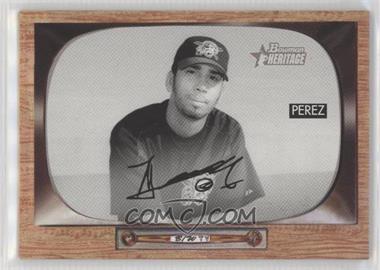 2004 Bowman Heritage - [Base] - Black & White #28 - Oliver Perez