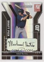 Mike Butia #/250